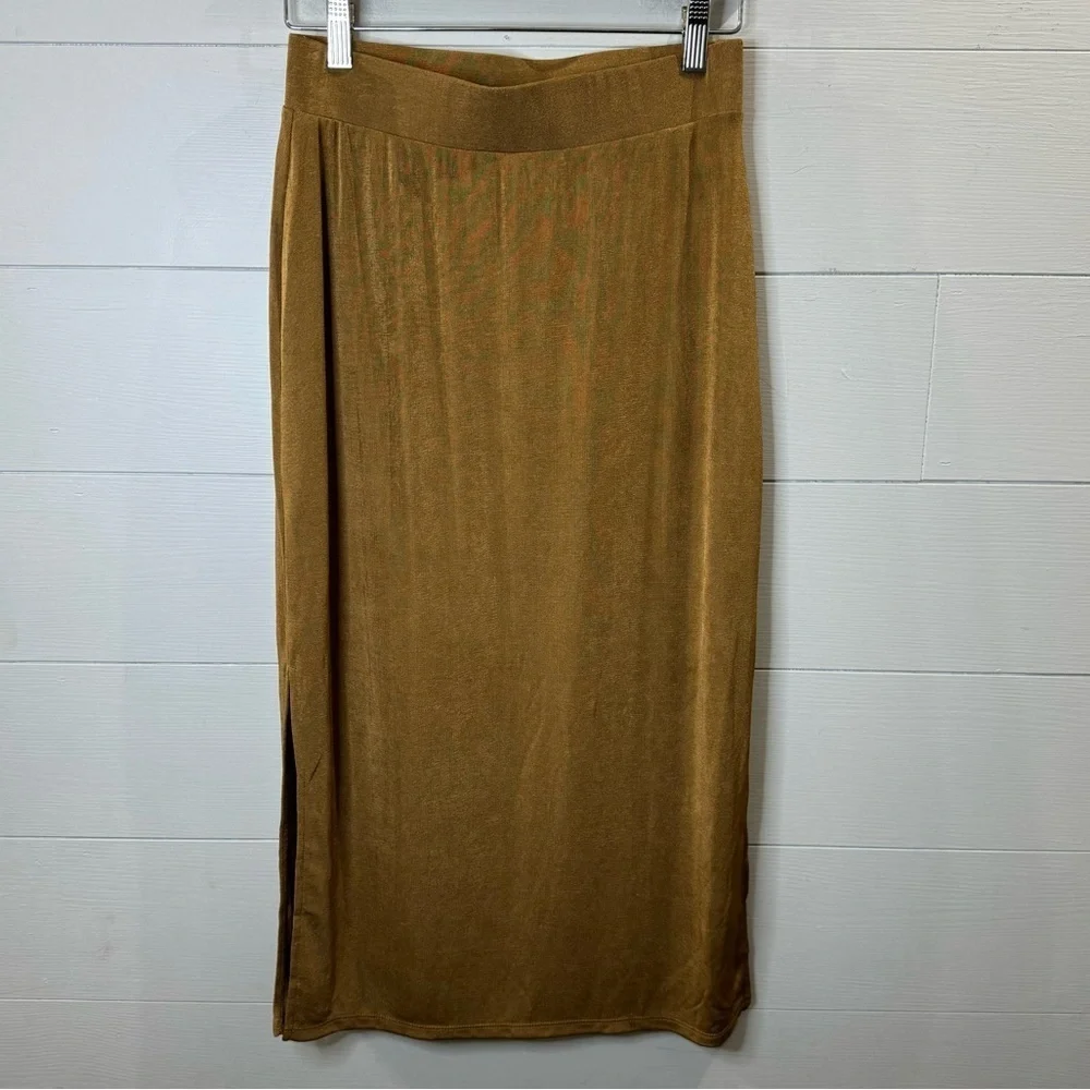 House of Harlow 1960 | NWOT Gold Shimmery Midi Skirt Size XL